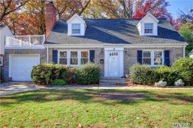 #1 photo, 21 Willow Rd, 长岛 New Hyde Park , NY 11040