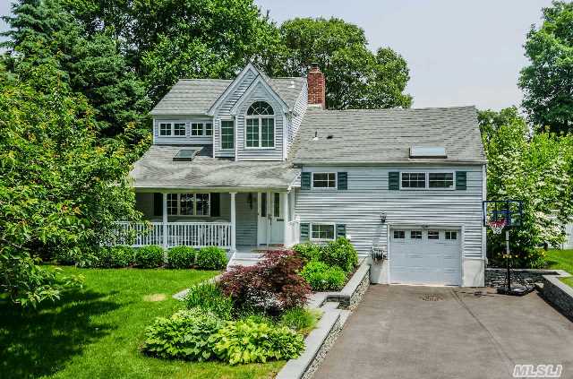 #1 photo, 8 Suydam Drive, Melville , NY 11747