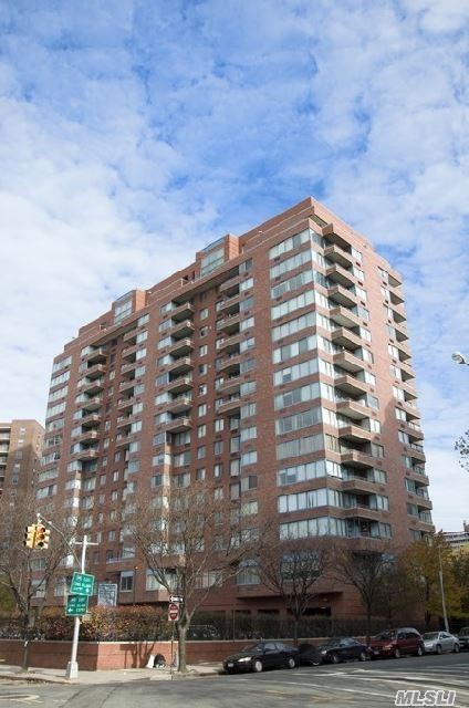 #1 photo, 62-54 97th Place, クイーンズ区 Rego Park , Ny 11374