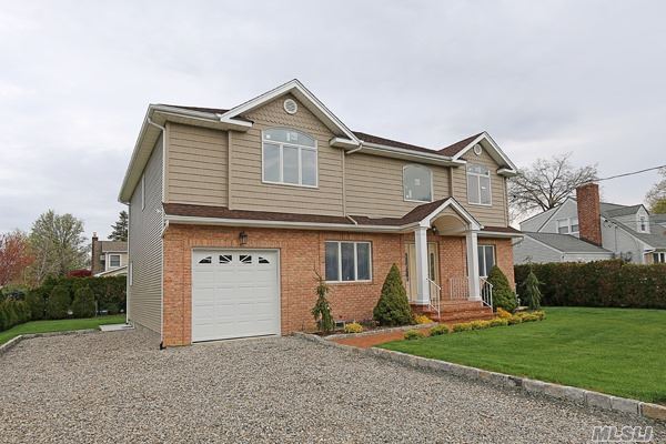 #1 photo, 63 Concord Street, নাসাউ কাউন্টি Westbury , NY 11590