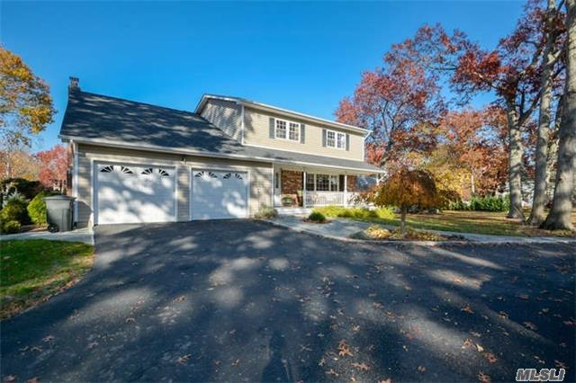 #1 photo, 20 Thrush Court, East Northport , NY 11731
