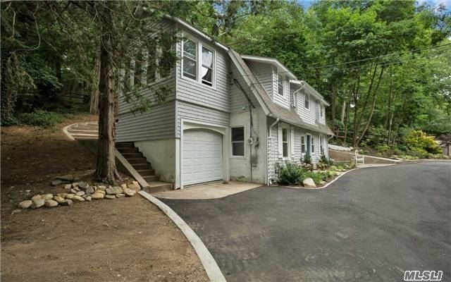 #1 photo, 4 Centershore Road, Centerport , NY 11721