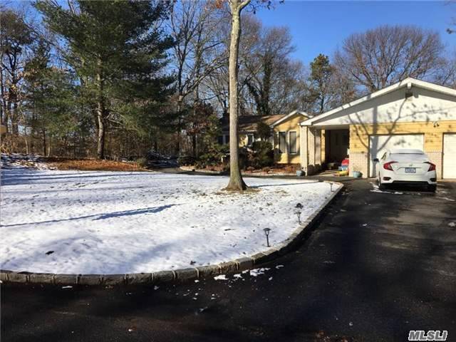 #1 photo, 31 Linden Lane, Farmingville , NY 11738