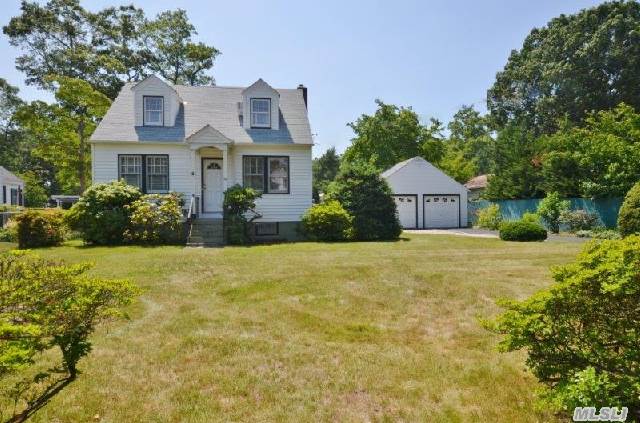 #1 photo, 85 11th Avenue, Huntington Station , NY 11746