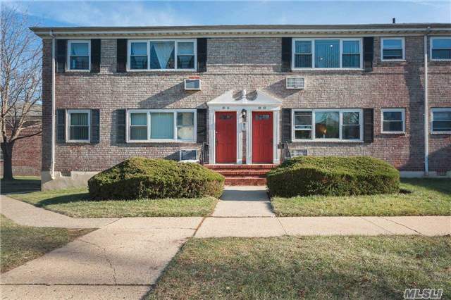 #1 photo, 69-43 150 Street, কুইন্‌স Flushing , NY 11367