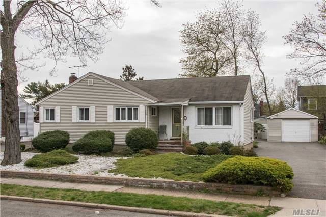 #1 photo, 39 Cambria Road, ناسو Syosset , NY 11791