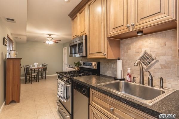 #1 photo, 5 Cedar Court, Selden , NY 11784