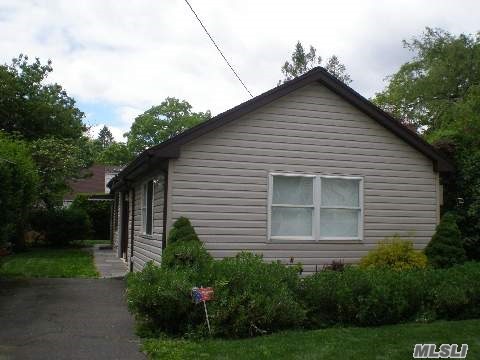 #1 photo, 1234 Park Avenue, ナッソー郡 North Merrick , NY 11566