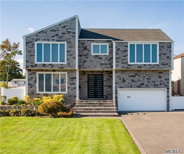 #1 photo, 1973 Lake End Road, Merrick , NY 11566