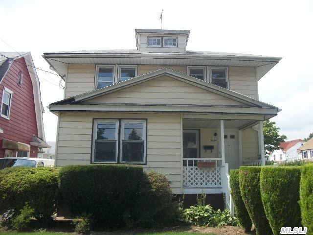 #1 photo, 93-34 Hollis Court Blvd, 皇后区 Queens Village , NY 11428