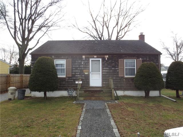 #1 photo, 170 10th Street, Huntington Sta , NY 11746