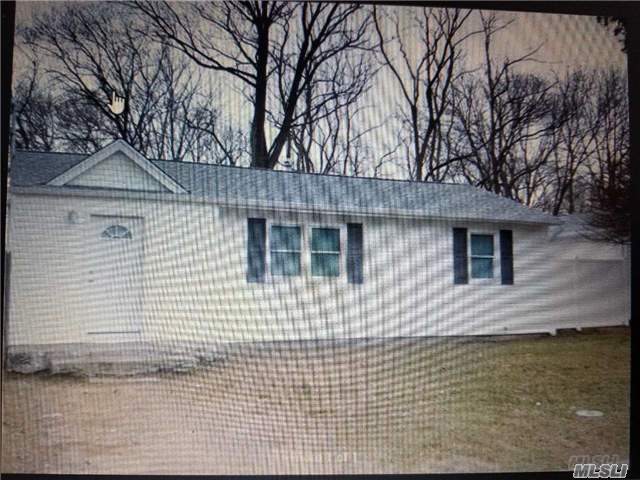 #1 photo, 1522 Emkay St, Bay Shore , NY 11706