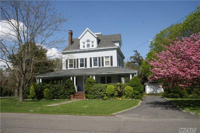 #1 photo, 33 Nelson Avenue, Blue Point , NY 11715