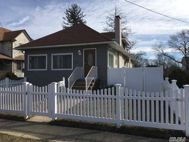 #1 photo, 2911 Yale Place, নাসাউ কাউন্টি Baldwin , Ny 11510