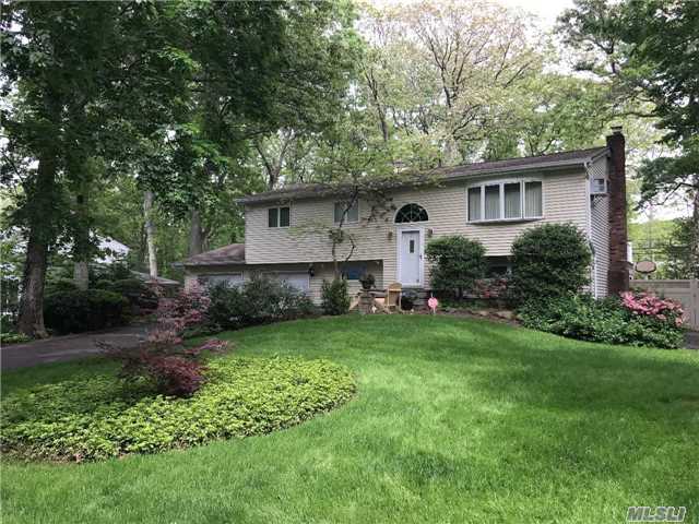 #1 photo, 46 Peacock Lane, Commack , NY 11725