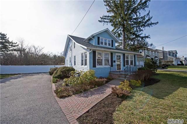 #1 photo, 132 Wyandanch Avenue, Babylon , Ny 11702