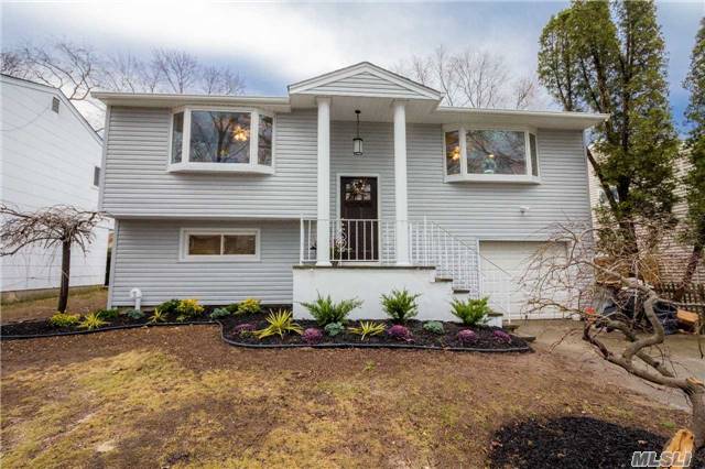 #1 photo, 6 Vilno Court, Huntington Sta , Ny 11746