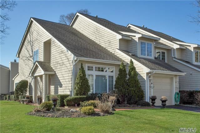 #1 photo, 20 Pleasant Lane, Bay Shore , Ny 11706