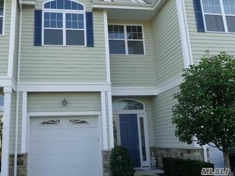 #1 photo, 124 Jackie Court, サフォーク郡 Patchogue , NY 11772