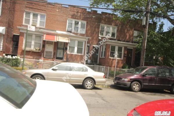 #1 photo, 53-05 96th Street, クイーンズ区 Corona , NY 11368