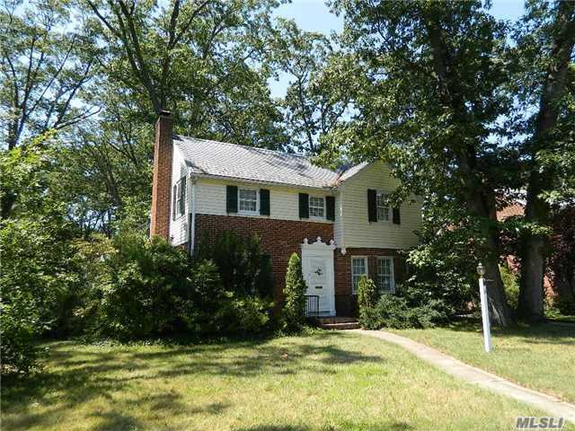 #1 photo, 5 Delaware Avenue, ナッソー郡 Freeport , NY 11520