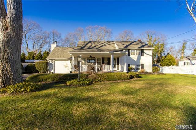 #1 photo, 89 Biltmore Avenue, Oakdale , Ny 11769