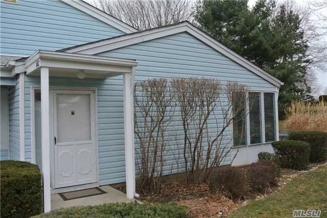 #1 photo, 1002 Cabot Path, St. James , NY 11780