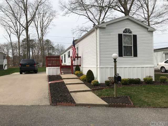 #1 photo, 1661-126 Old Country Road, Riverhead , Ny 11901