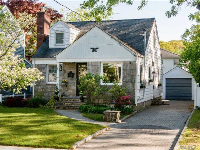 #1 photo, 216 Home Street, ナッソー郡 Valley Stream , NY 11580