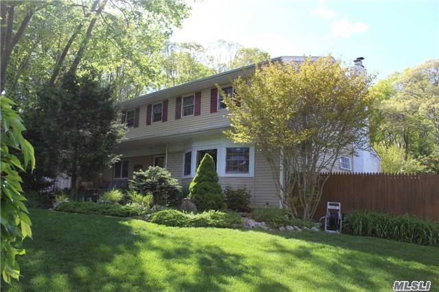 #1 photo, 43 Oakside Road, Smithtown , Ny 11787