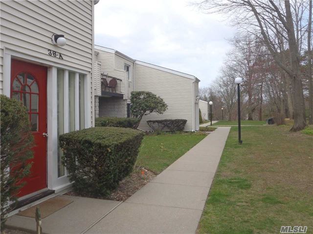 #1 photo, 36 Richmond Boulevard, サフォーク郡 Ronkonkoma , NY 11779