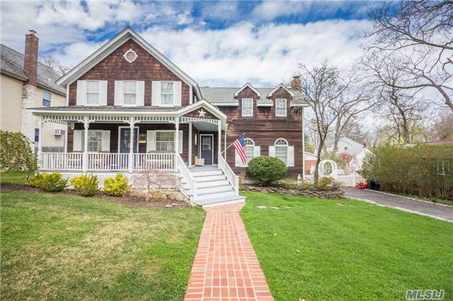 #1 photo, 218 Johnson Street, サフォーク郡 Centerport , NY 11721