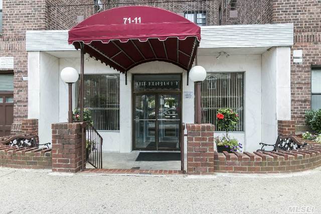 #1 photo, 71-11 Yellowstone Boulevard, Forest Hills , NY 11375