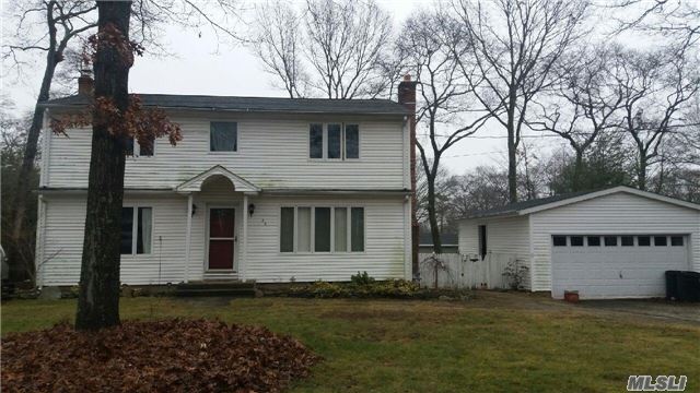 #1 photo, 33 Raymond Ave, サフォーク郡 Farmingville , NY 11738