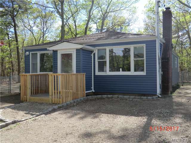 #1 photo, 14 Cheemaun Trail, Ridge , NY 11961
