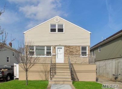 #1 photo, 46 Warwick Road, ناسو Island Park , Ny 11558