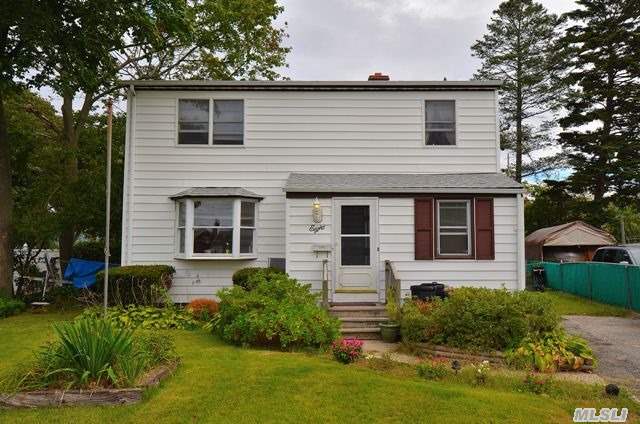 #1 photo, 8 N Francine Drive, ناسو Massapequa , NY 11758