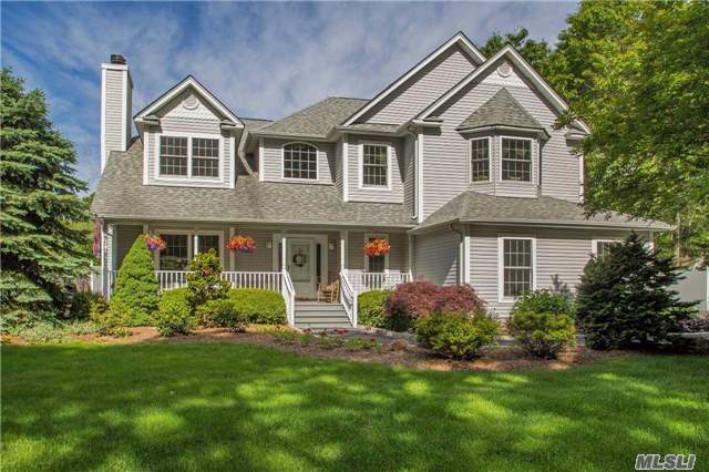 #1 photo, 112 Washington Avenue, सफ़ोक काउंटी Port Jefferson Station , NY 11776