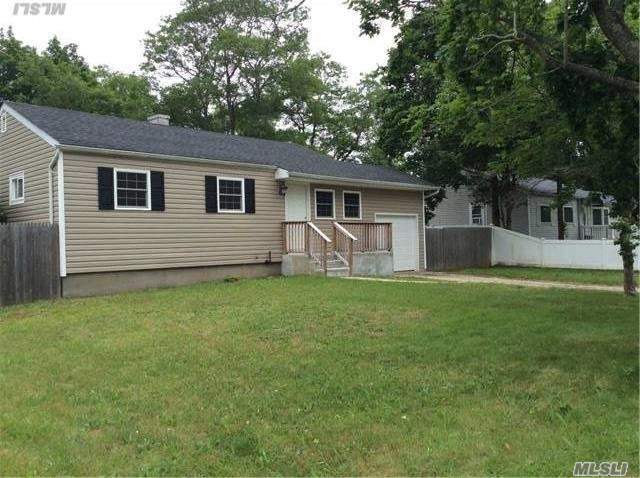 #1 photo, 81 Pace Avenue, Bellport , NY 11713