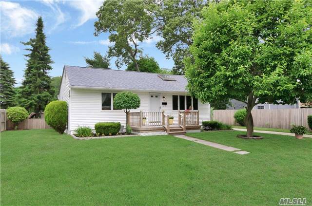 #1 photo, 21 Woodland Street, Lake Ronkonkoma , NY 11779