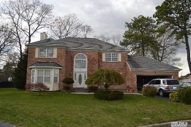 #1 photo, 35 Adamson Street, Саффолк ‖ Selden , Ny 11784