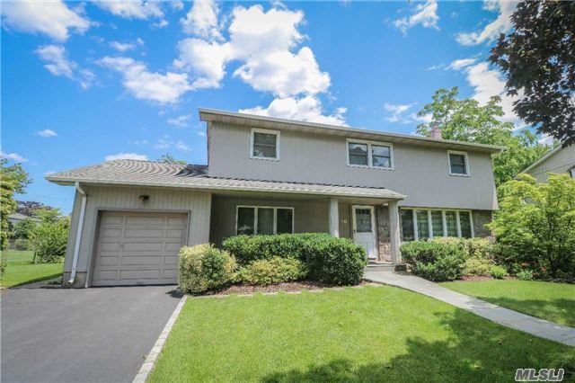 #1 photo, 10 Putnam Ave, Jericho , NY 11753