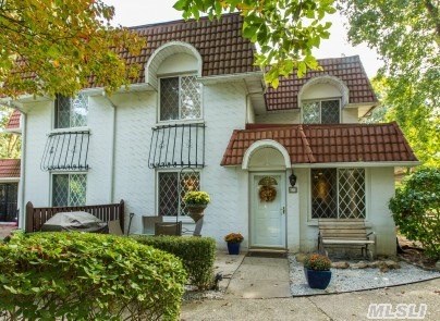 #1 photo, 420 Clubhouse Court, 东长岛 科勒姆 Coram , NY 11727