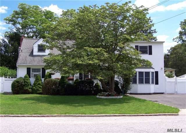 #1 photo, 73 Center Street, Lake Ronkonkoma , NY 11779