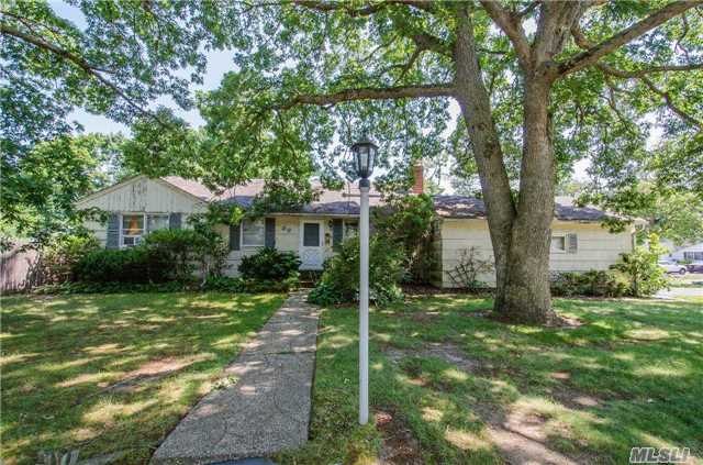 #1 photo, 38 Chenango Drive, Bay Shore , NY 11706