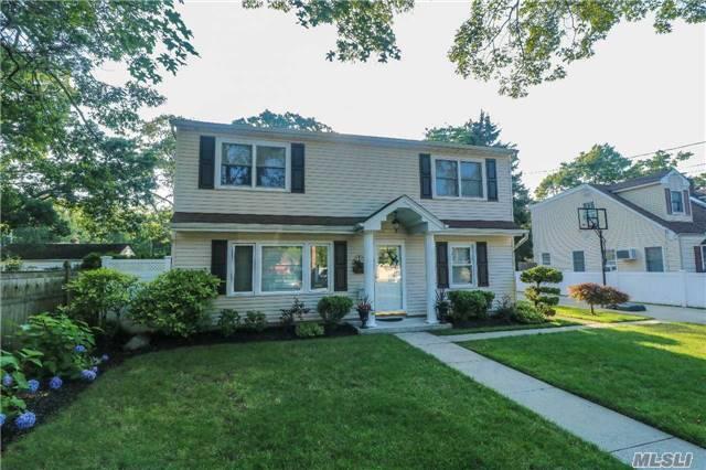 #1 photo, 537 Seaford Ave, Massapequa , NY 11758