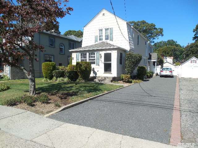 #1 photo, 1957 Miller Place, Merrick , NY 11566