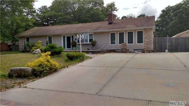 #1 photo, 3 Marginwood Drive, Ridge , NY 11961