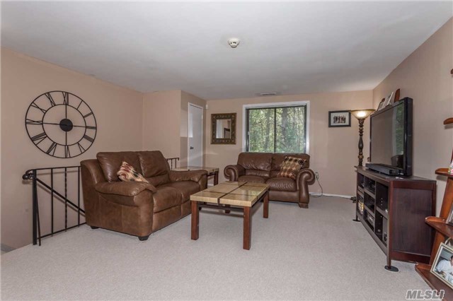 #1 photo, 500 Daryl Drive, Medford , NY 11763