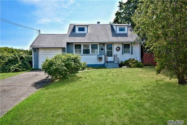 #1 photo, 139 Hilltop Drive, Brentwood , NY 11717